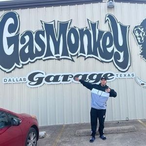 Meet your Posher, Fredys